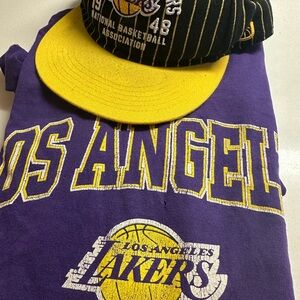 Los Angeles Lakers T-Shirt and Cap Set